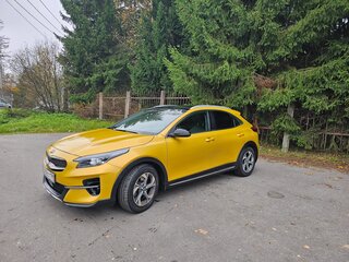2021 Kia XCeed I, золотистый, 1950000 рублей, вид 1