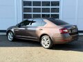 2017 Skoda Octavia III (A7) Рестайлинг, коричневый, 1800000 рублей - вид 2