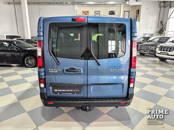 2020 Renault Trafic III, синий, 3499000 рублей - вид 5