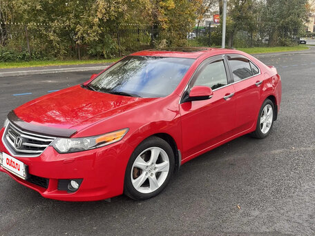 2008 Honda Accord VIII, красный, 1375000 рублей, вид 1