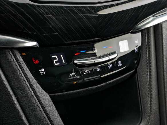2021 Cadillac XT6 I, синий, 3750000 рублей - вид 28