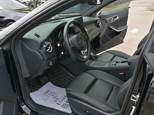 2019 Mercedes-Benz CLA 200 I (C117, X117) Рестайлинг, чёрный, 1520000 рублей - вид 7
