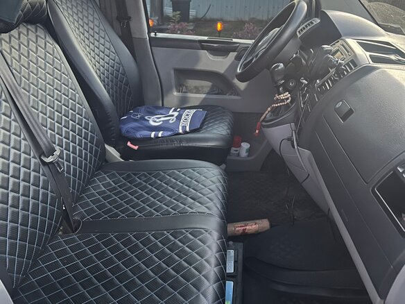 2010 Volkswagen Transporter T5 Рестайлинг, белый, 1400000 рублей - вид 9