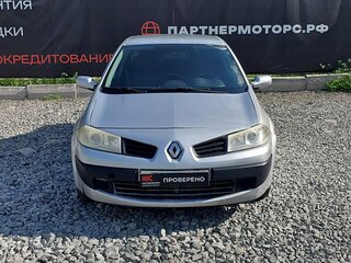 2006 Renault Megane II Рестайлинг, серебристый, 299000 рублей, вид 2