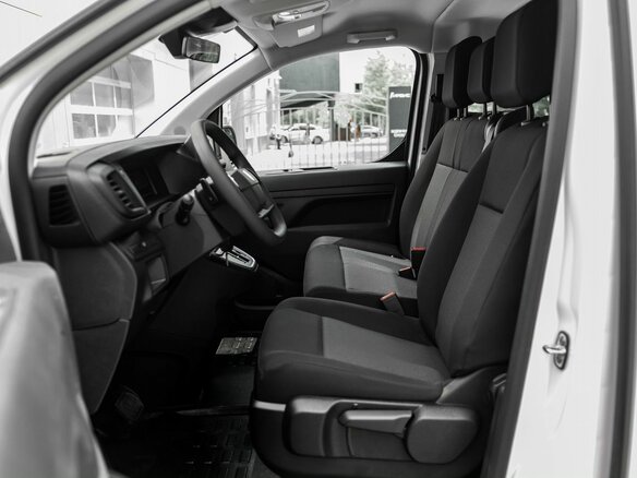 2025 Peugeot Traveller Long I Рестайлинг, белый, 6250000 рублей - вид 17