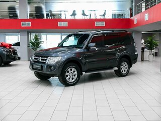 2012 Mitsubishi Pajero IV Рестайлинг 1, серый, 1790000 рублей, вид 1