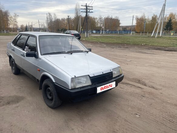 2002 Lada (ВАЗ) 21099, белый, 80000 рублей