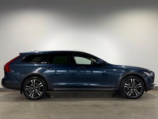 2018 Volvo V90 Cross Country I, голубой, 2690000 рублей, вид 4