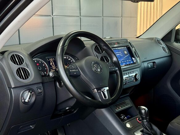 2014 Volkswagen Tiguan I Рестайлинг, чёрный, 1749000 рублей - вид 12