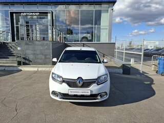2015 Renault Logan II, белый, 650000 рублей, вид 2