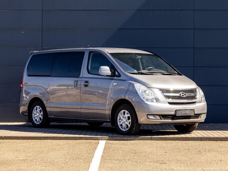 2014 Hyundai H-1 II, серый, 1495000 рублей, вид 3