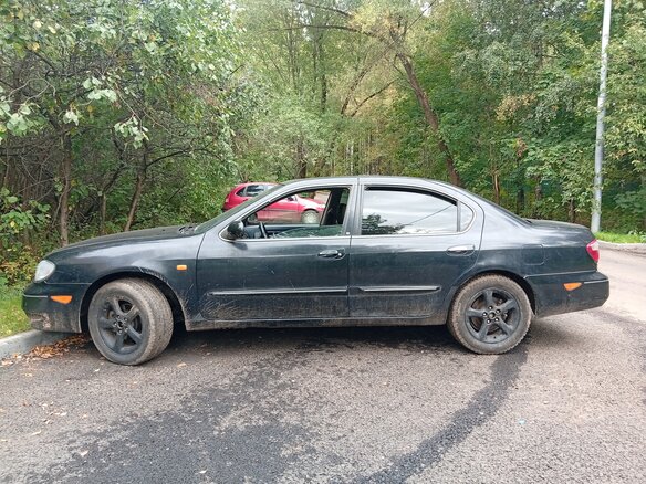 2002 Nissan Maxima V (A33), чёрный, 350000 рублей - вид 3