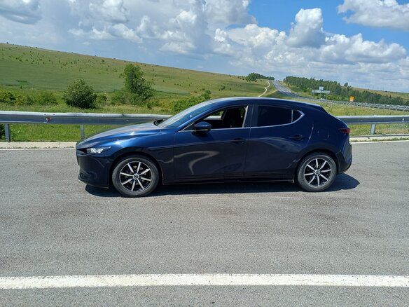 2021 Mazda 3 IV (BP), синий, 1680000 рублей - вид 8