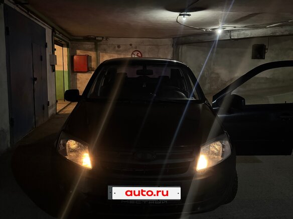 2012 Lada (ВАЗ) Granta I, коричневый, 220000 рублей - вид 4
