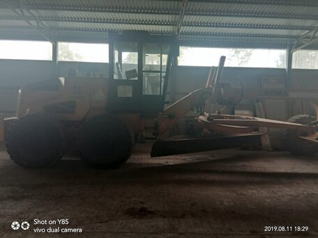2011 XGMA XG3220F, золотистый, 4700000 рублей, вид 2