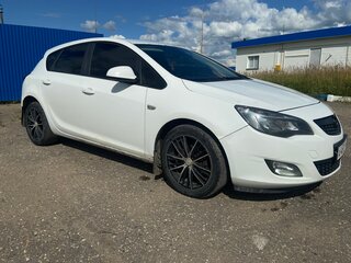 2012 Opel Astra J Рестайлинг, белый, 450000 рублей, вид 3