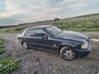 1999 Mercedes-Benz C-Класс 180 I (W202) Рестайлинг, чёрный, 230000 рублей, вид 5