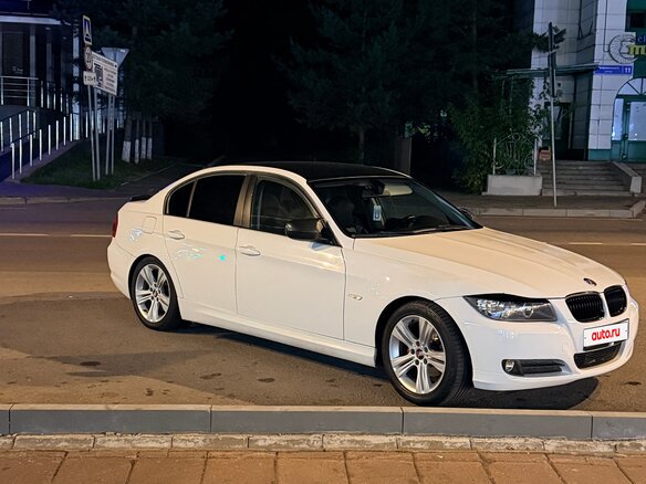 2010 BMW 3 серии 318i V (E90/E91/E92/E93) Рестайлинг, белый, 805000 рублей - вид 3