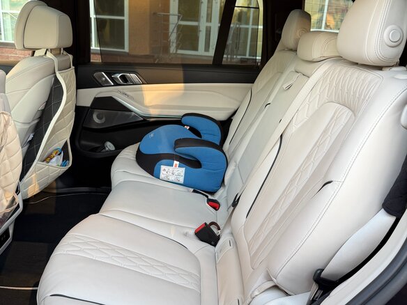 2022 BMW X7 40d I (G07), чёрный, 10750000 рублей - вид 21