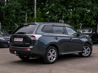 2013 Mitsubishi Outlander III, серый, 1172000 рублей, вид 2