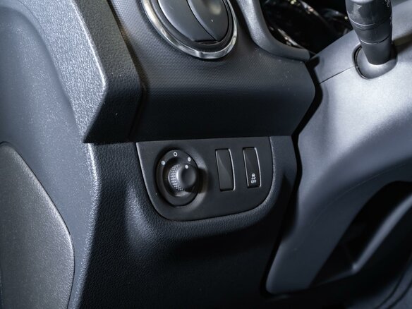 2022 Renault Logan Stepway II Рестайлинг, белый, 1370000 рублей - вид 17