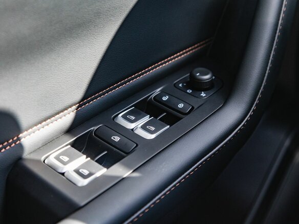 2026 Geely Okavango I Рестайлинг, синий, 4045990 рублей - вид 21