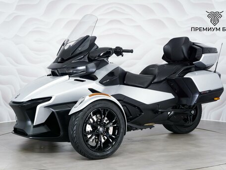 2022 BRP Can-Am Spyder, серебристый, 2299000 рублей, вид 3