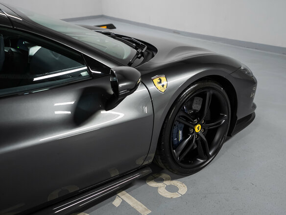 2025 Ferrari 296 GTS, серый - вид 14