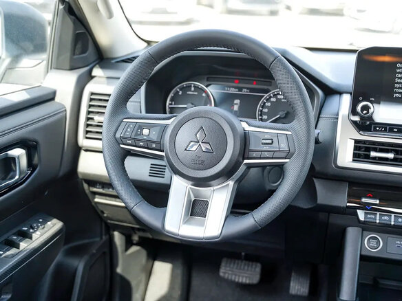 2026 Mitsubishi L200 VI, белый, 4990750 рублей - вид 10