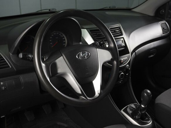 2012 Hyundai Solaris I, фиолетовый, 525000 рублей - вид 10