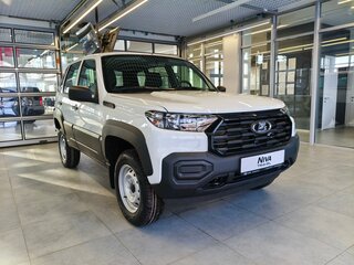 2026 Lada (ВАЗ) Niva Travel I Рестайлинг, белый, 1419000 рублей, вид 4