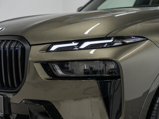 2026 BMW X7 40d I (G07) Рестайлинг, зелёный, 17650000 рублей, вид 2