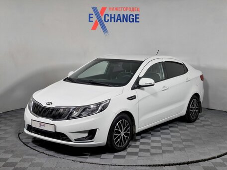 2014 Kia Rio 4-speed III, белый, 779000 рублей, вид 1
