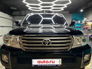 2014 Toyota Land Cruiser 200 Series Рестайлинг 1, чёрный, 3800000 рублей, вид 3