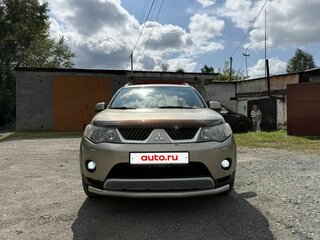 2007 Mitsubishi Outlander II, бежевый, 1200000 рублей, вид 1