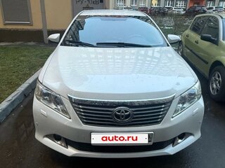2011 Toyota Camry Japan Market VII (XV50), белый, 1850000 рублей, вид 1