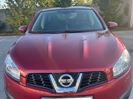 2013 Nissan Qashqai I Рестайлинг, красный, 1290000 рублей, вид 2
