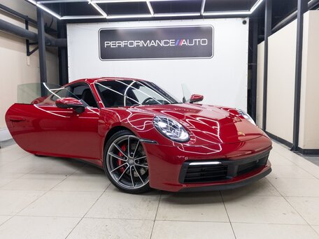 2022 Porsche 911 Carrera 4S VIII (992), красный, 13200000 рублей, вид 4