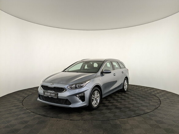 2020 Kia Ceed III, серый, 1600000 рублей