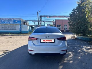2017 Hyundai Solaris II, белый, 1350000 рублей, вид 2