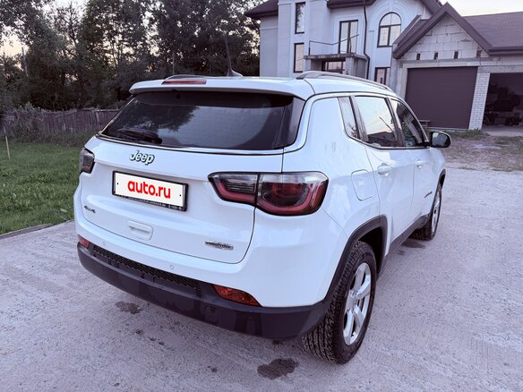 2019 Jeep Compass II, белый, 2000000 рублей - вид 4