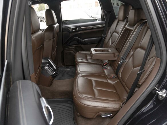 2015 Porsche Cayenne Diesel II Рестайлинг (958), чёрный, 3849000 рублей - вид 10