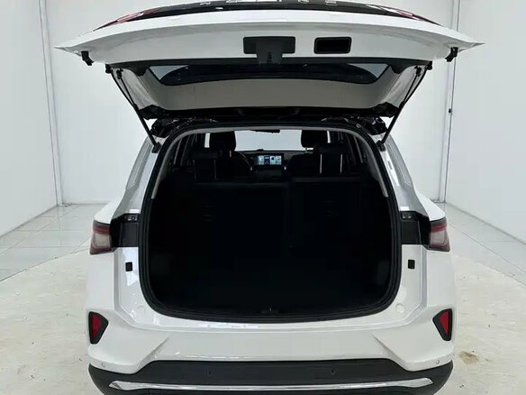 2022 Wuling Xingchi, белый, 975000 рублей - вид 13