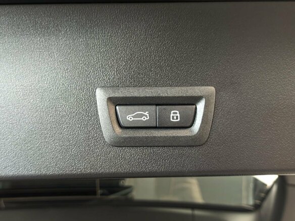 2026 BMW X3 Long 30L xDrive IV (G45/G48), чёрный, 7880000 рублей - вид 19