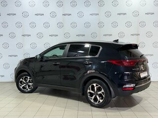 2021 Kia Sportage IV Рестайлинг, чёрный, 2500000 рублей, вид 2