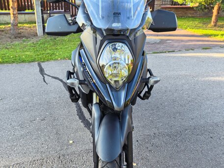 2022 Suzuki V-Strom DL 650, чёрный, 899900 рублей, вид 4