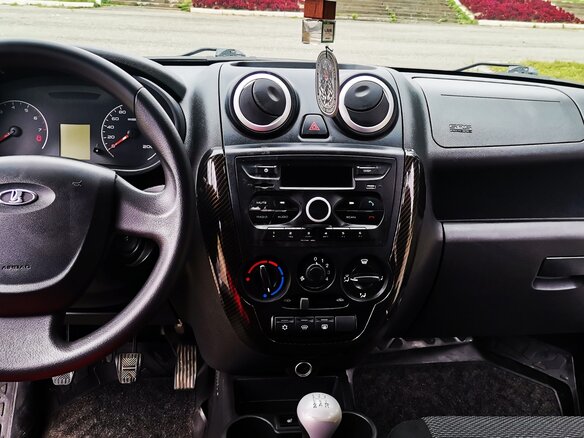 2016 Lada (ВАЗ) Granta I, серебристый, 489000 рублей - вид 8