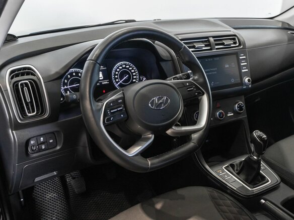 2021 Hyundai Creta II, чёрный, 1939600 рублей - вид 4