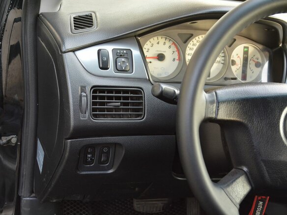 2005 Mitsubishi Lancer IX Рестайлинг, чёрный, 399888 рублей - вид 8