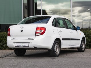 2013 Lada (ВАЗ) Granta I, белый, 370000 рублей, вид 2